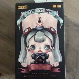 Tiny Tiny THE PROLOGUE FROM POPMART. Confirmed glass house.